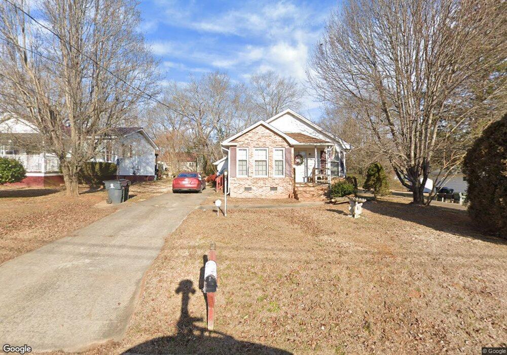 113 Summitt Ave, Oxford, NC 27565 - photo 1