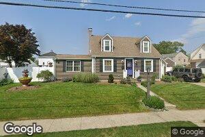 11 Lockmere Rd, Cranston, RI 02910
