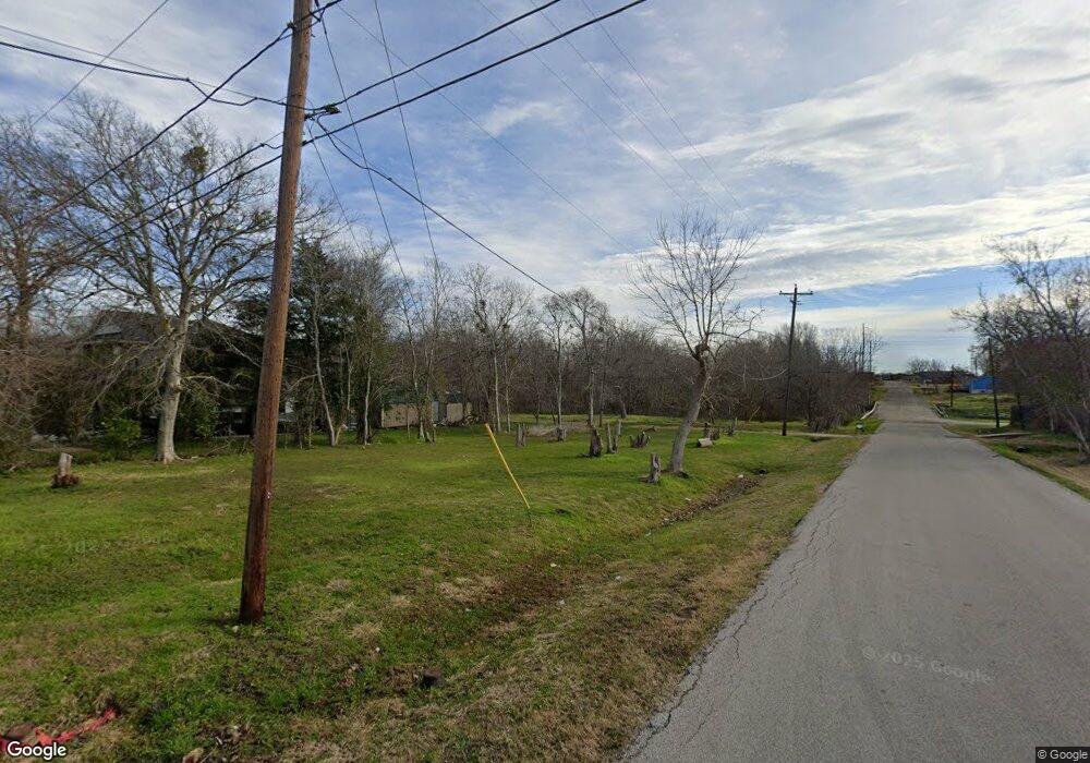 221 5th St, Rosenberg, TX 77471 - photo 1