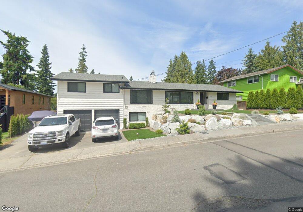 931 Pine St, Edmonds, WA 98020 - photo 1