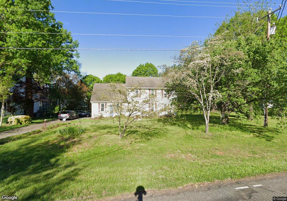 3915 Braddock Rd, High Point, NC 27265 - photo 1