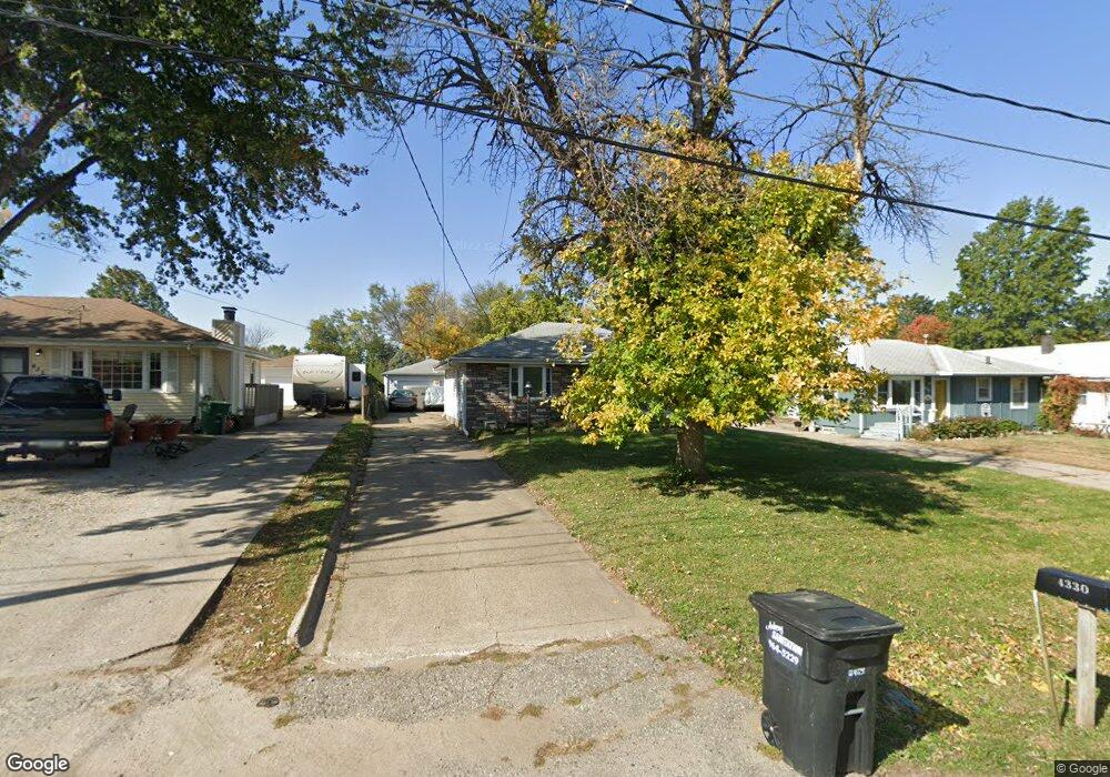4330 NE 8th St, Des Moines, IA 50313 - photo 1