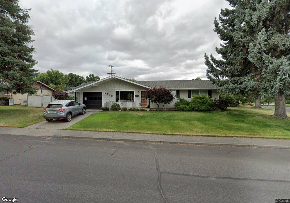 2438 SW Ladow Ave, Pendleton, OR 97801 - photo 1