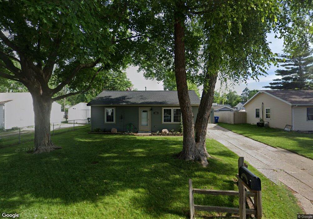 2020 W 69th St, Davenport, IA 52806 - photo 1