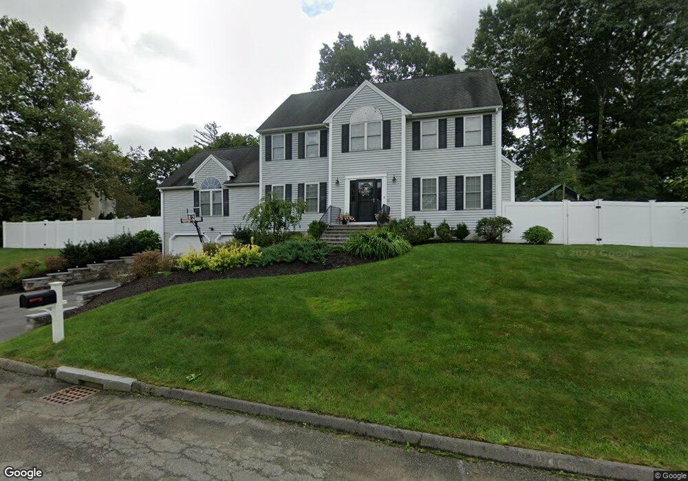 8 Pinnacle Dr, East Walpole, MA 02032 - photo 1