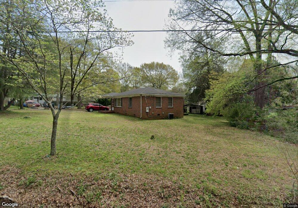 1621 Lake Dr NE, Center Point, AL 35215 - photo 1