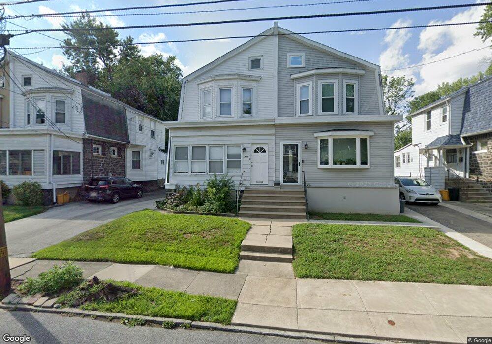 711 Ash Ave, Darby, PA 19023 - photo 1