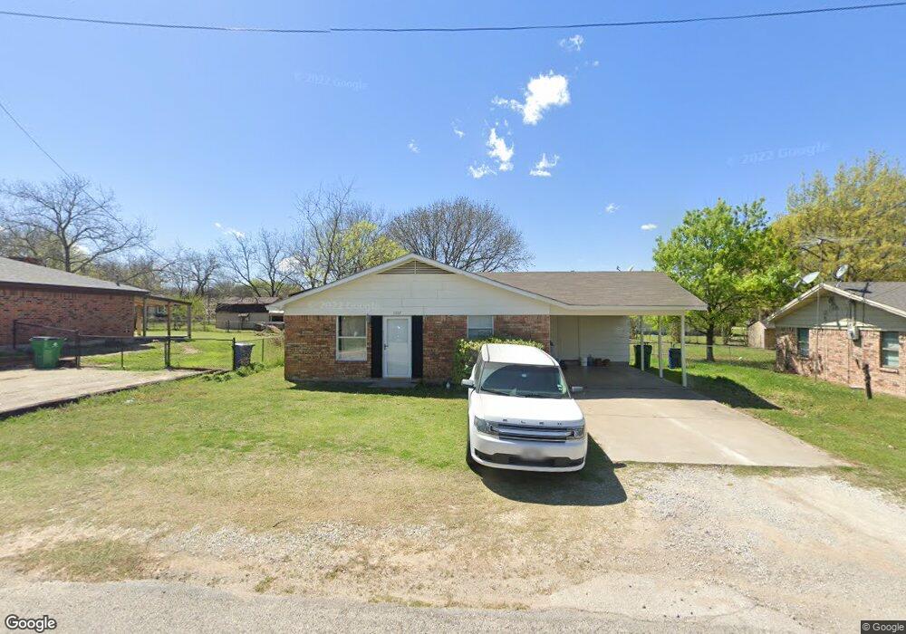 1007 N Miller St, Decatur, TX 76234 - photo 1