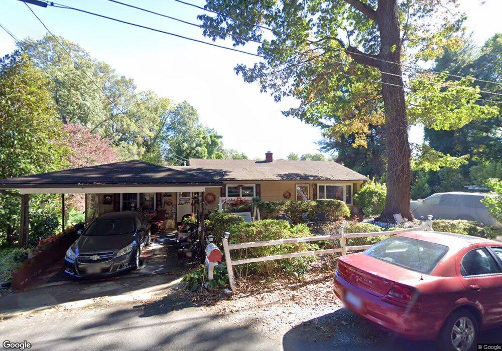 334 Clark St, Statesville, NC 28677 - photo 1