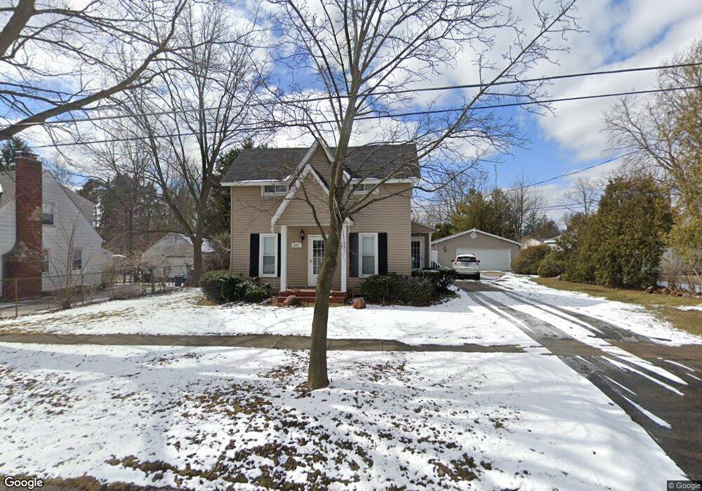 507 Garland St, Davison, MI 48423 - photo 1