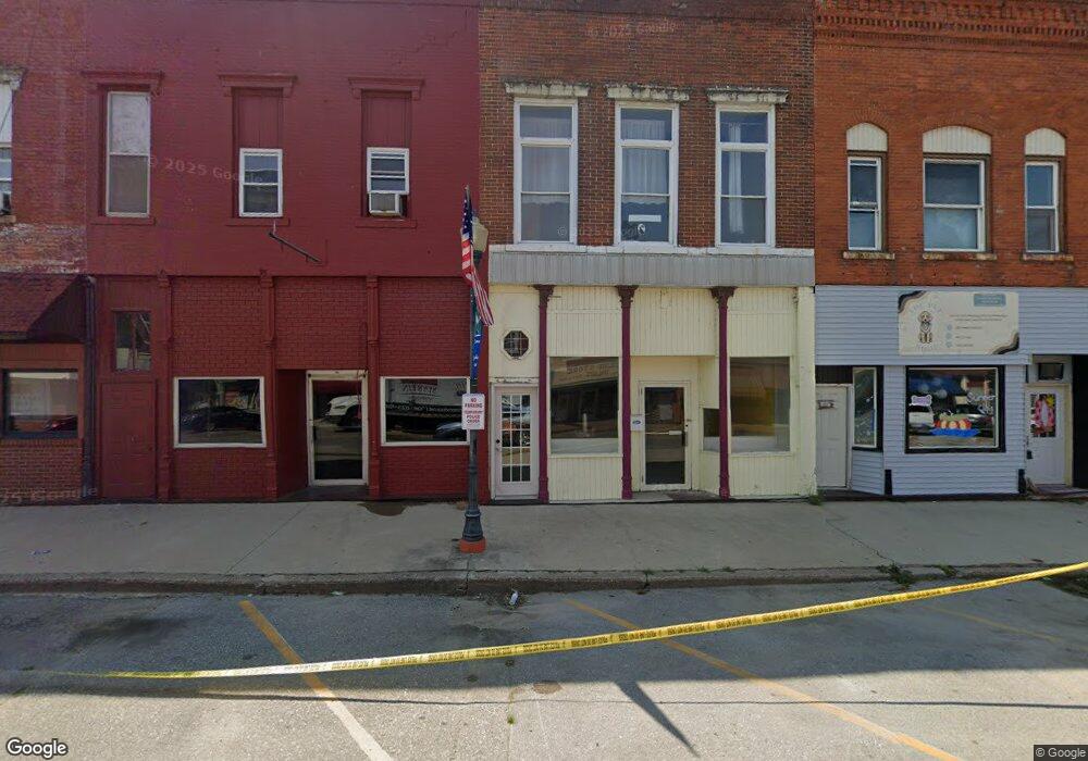 218 Main St, Columbus Junction, IA 52738 - photo 1