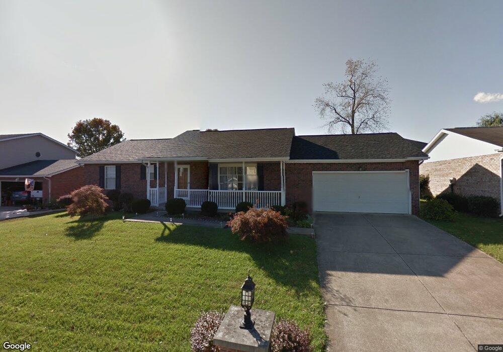 121 Moorefield Place, Scott Depot, WV 25560 - photo 1