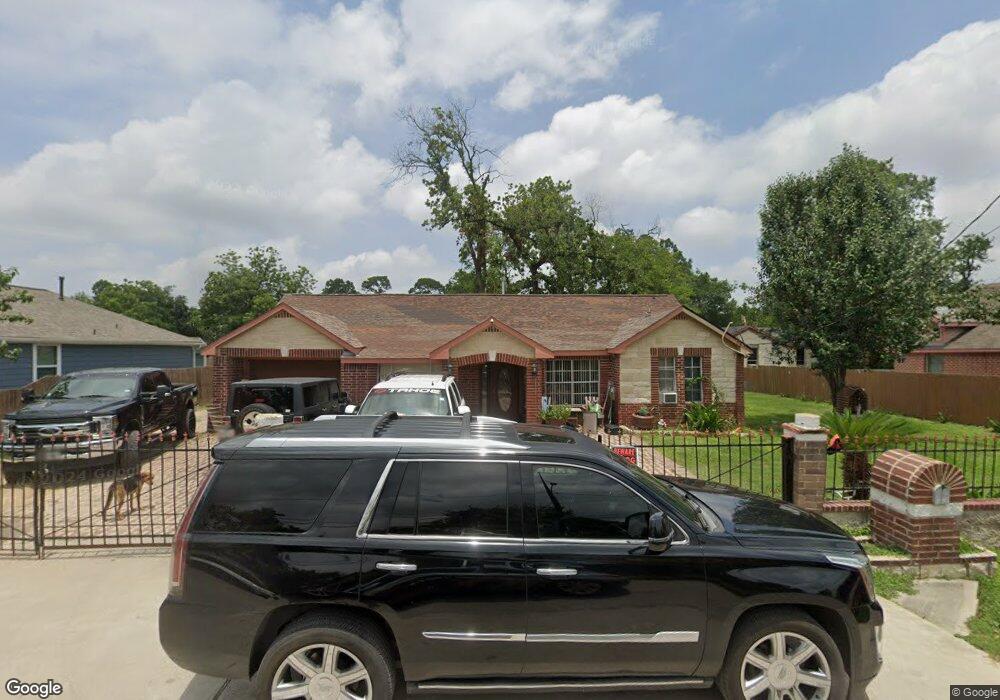 217 Palmyra St, Houston, TX 77022 - photo 1