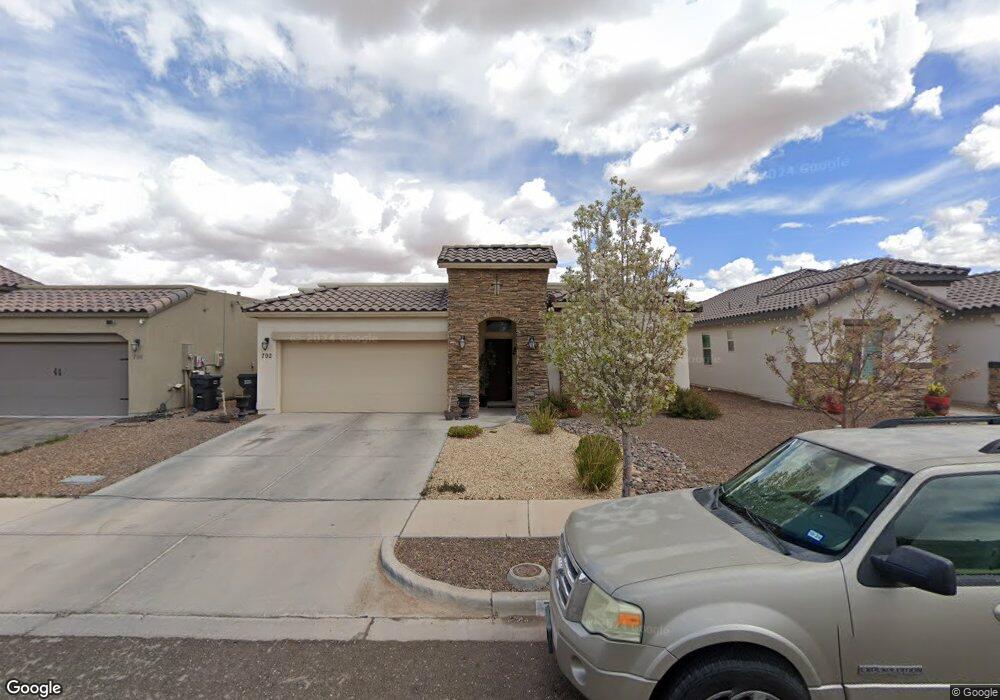 792 Oxfordshire St, El Paso, TX 79928 - photo 1