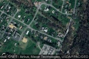 80 Davis Ave, Ridgeley, WV 26753