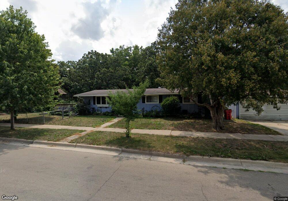 1105 10th Ave NW, Austin, MN 55912 - photo 1