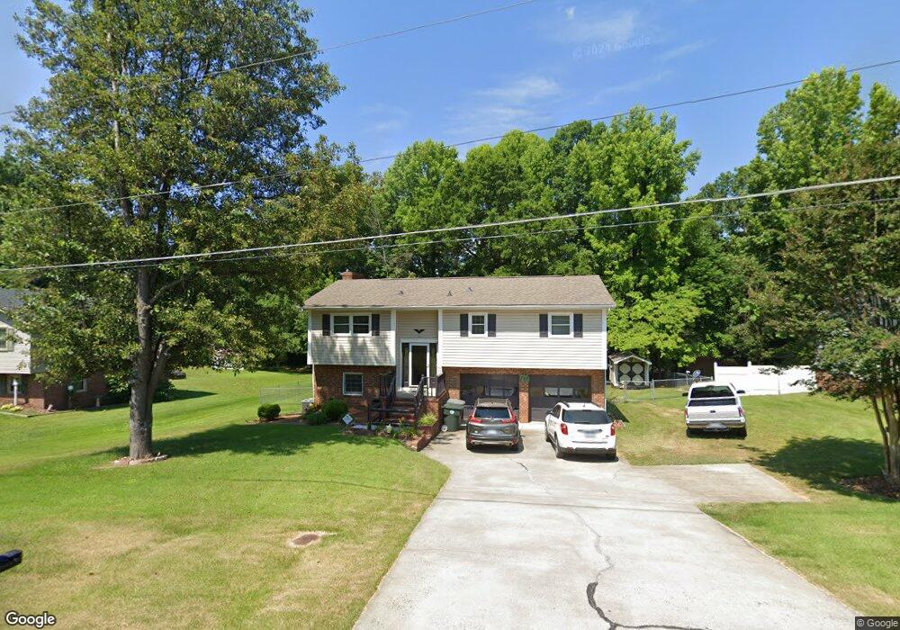 1818 Dennis St, Asheboro, NC 27205 - photo 1