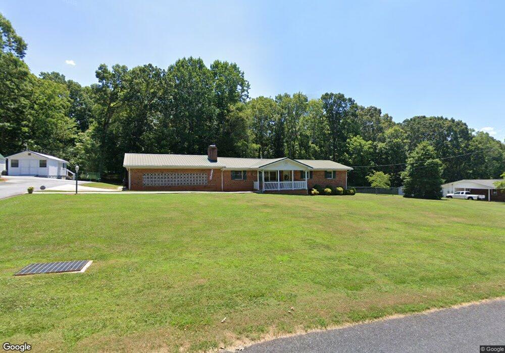 1031 Southmont Heights Ave, Asheboro, NC 27205 - photo 1