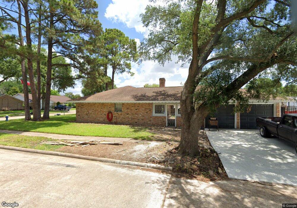 8202 Gulf Spring Ln, Houston, TX 77075 - photo 1