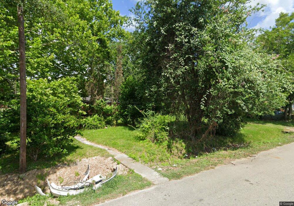 7405 Dyer St, Houston, TX 77088 - photo 1