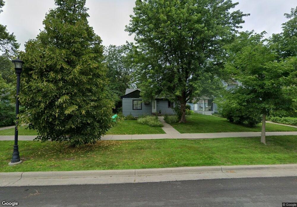 1514 12th St N, Fargo, ND 58102 - photo 1
