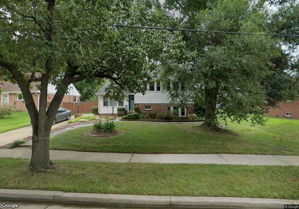 8511 Powhatan St, New Carrollton, MD 20784 - photo 1