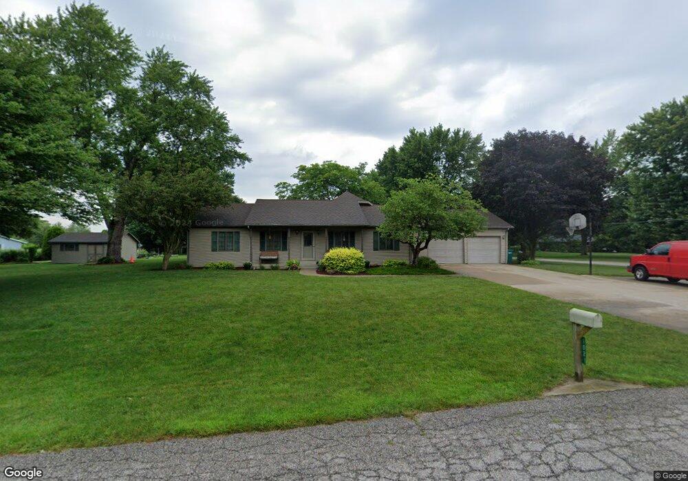 1021 W Swanson Dr, La Porte, IN 46350 - photo 1