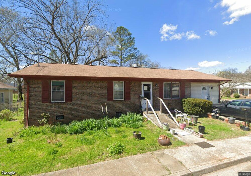 204 S Estes St, Cedartown, GA 30125 - photo 1