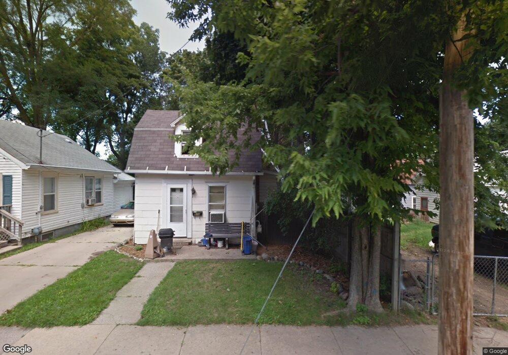 810 Cypress St, Lansing, MI 48906 - photo 1