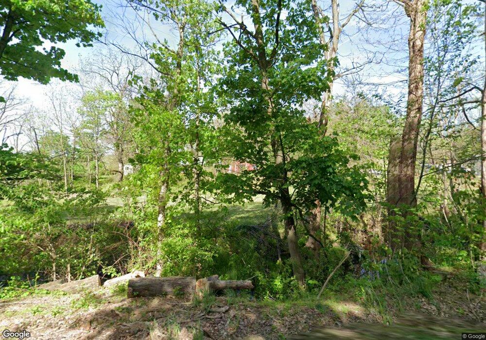 1194 Windsor Castle Rd, Hamburg, PA 19526 - photo 1