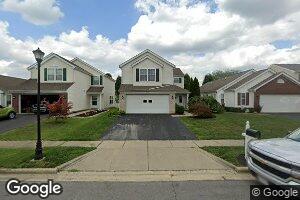 6890 Spring Bloom Dr, Canal Winchester, OH 43110