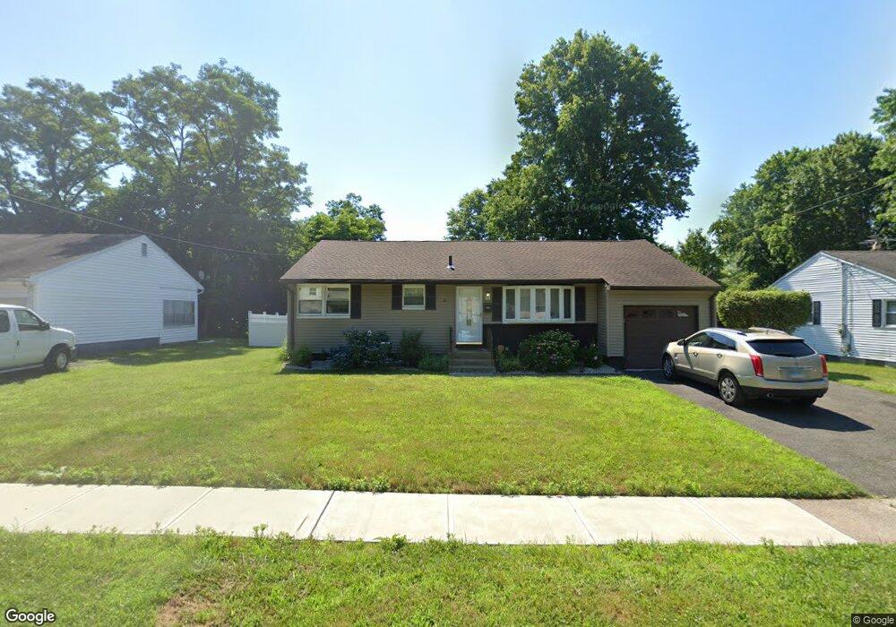 34 Jackson Rd, Bloomfield, CT 06002 - photo 1