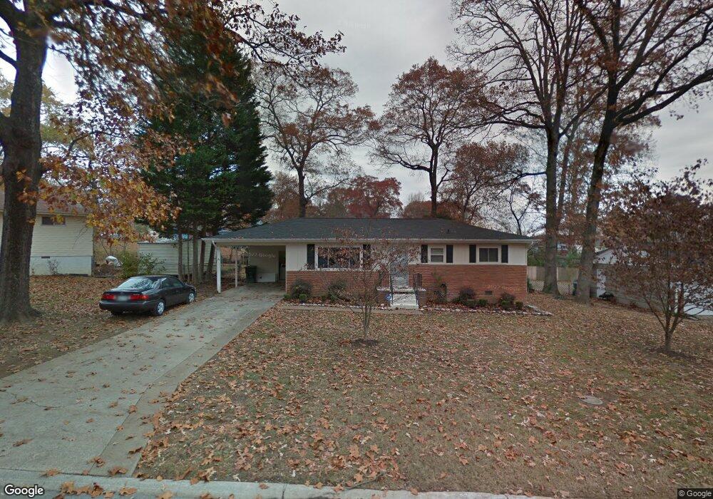 1405 August Dr, Hixson, TN 37343 - photo 1