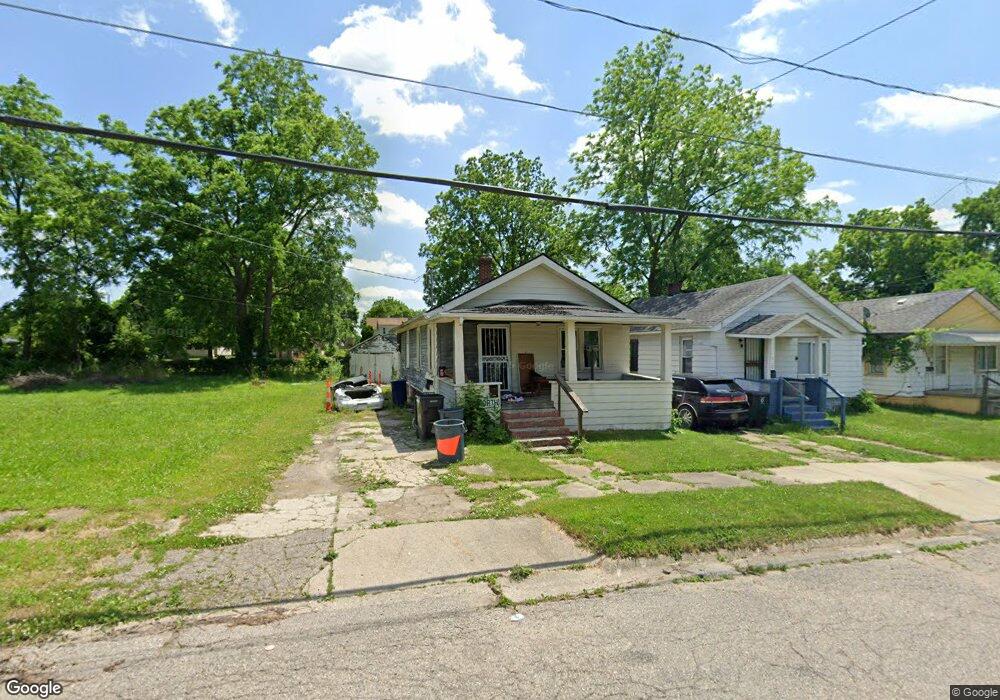 2123 Crocker Ave, Flint, MI 48503 - photo 1