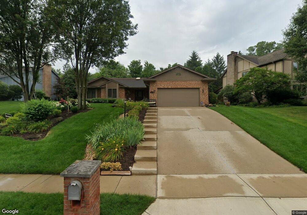 220 Timberwind Ln, Vandalia, OH 45377 - photo 1