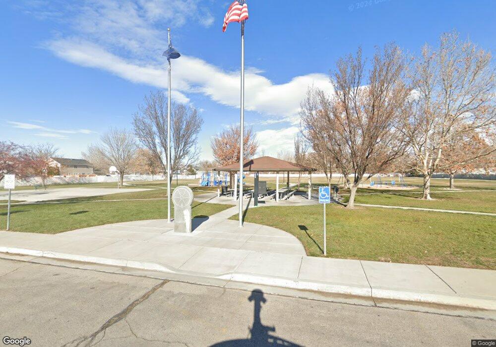 439 N Allred Park Rd, Lehi, UT 84043 - photo 1
