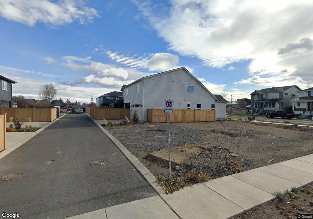 21138 NE Beall Dr, Bend, OR 97701 - photo 1