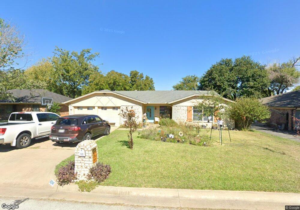 8241 Irish Dr, North Richland Hills, TX 76180 - photo 1