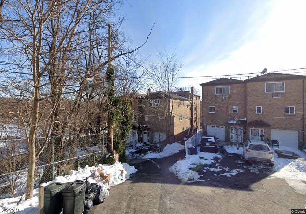 6199A Spencer Terrace, Bronx, NY 10471 - photo 1