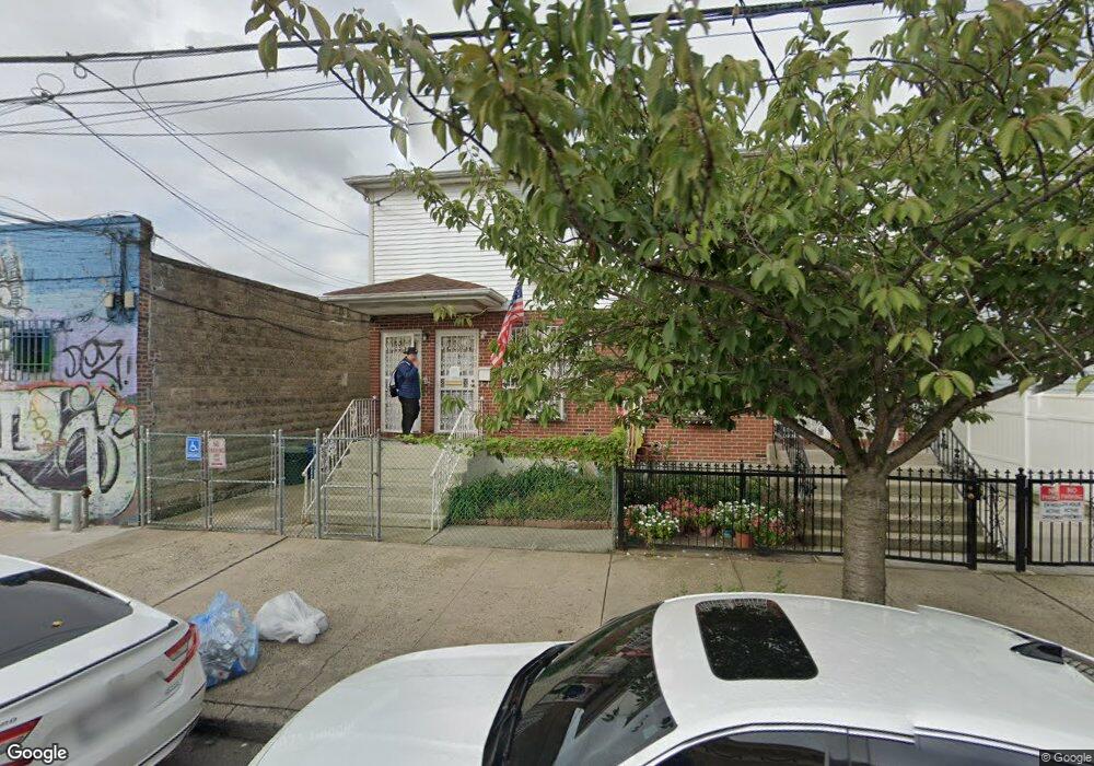 300 Lincoln Ave, Brooklyn, NY 11208 - photo 1