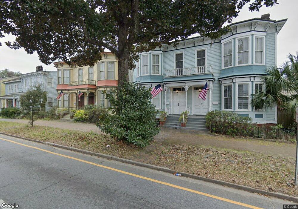 207 E Henry St, Savannah, GA 31401 - photo 1