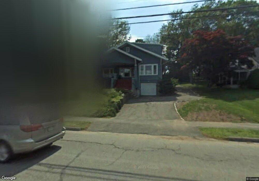 567 Webster St, Needham Heights, MA 02494 - photo 1