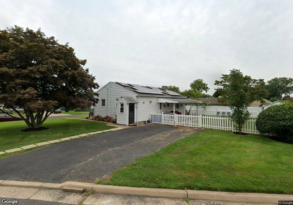 925 Bound Brook Ave, Manville, NJ 08835 - photo 1