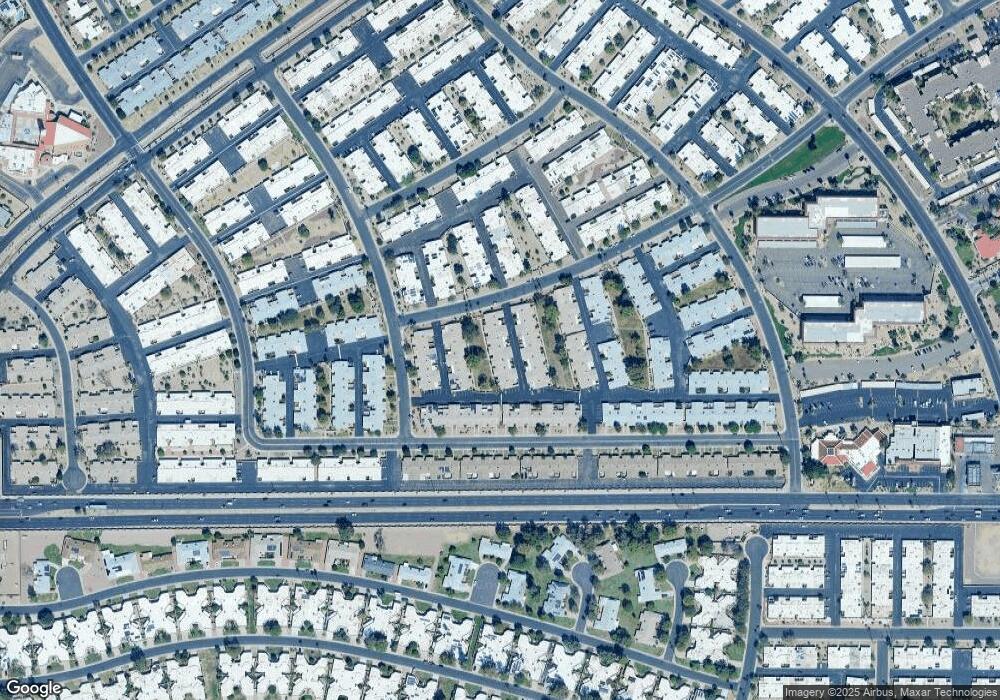 10585 W Palmeras Dr unit . D, Sun City, AZ 85373 - photo 1