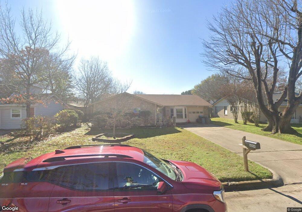 8004 Limerick Ln, North Richland Hills, TX 76180 - photo 1