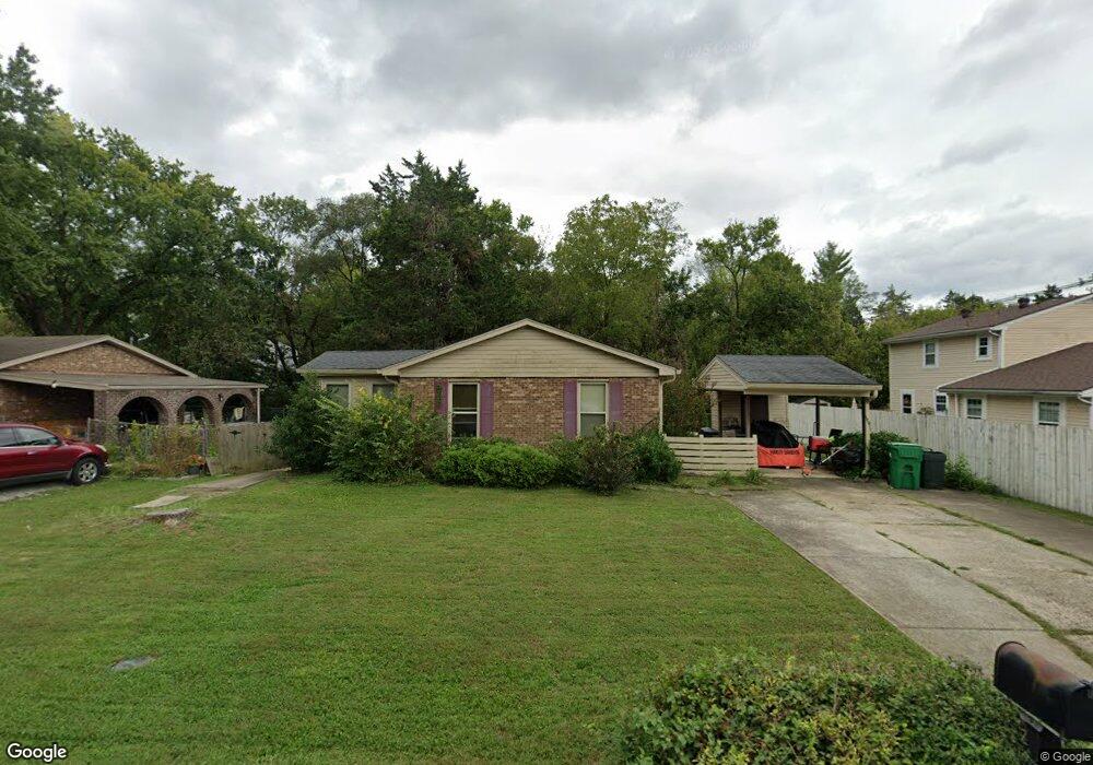 8231 Roseborough Rd, Louisville, KY 40228 - photo 1