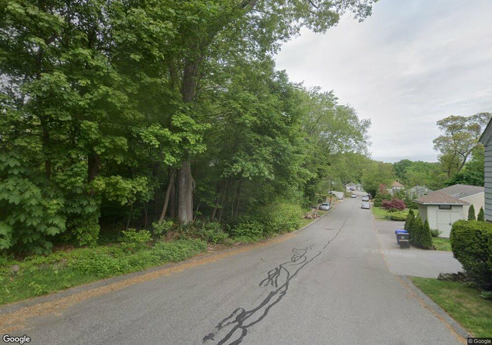 4 Pine St, West Warwick, RI 02893 - photo 1