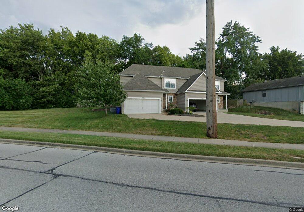 8345 Maurer Rd, Lenexa, KS 66219 - photo 1