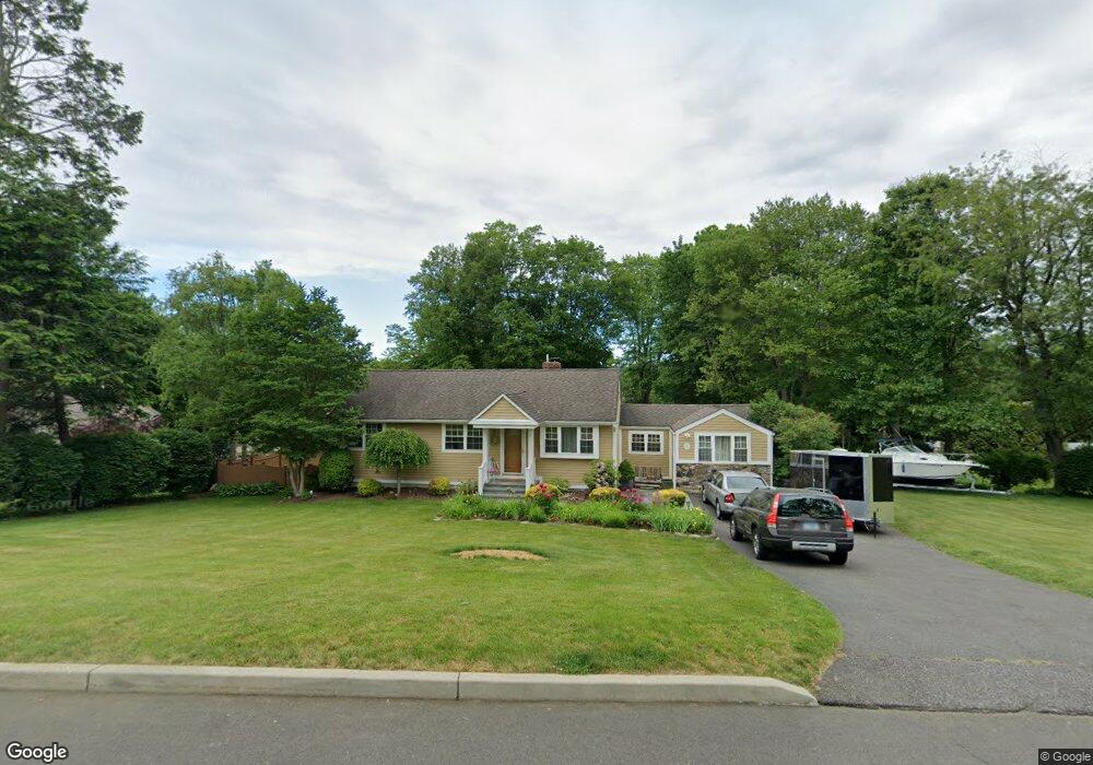 11 Short Hill Ln, Fairfield, CT 06825 - photo 1