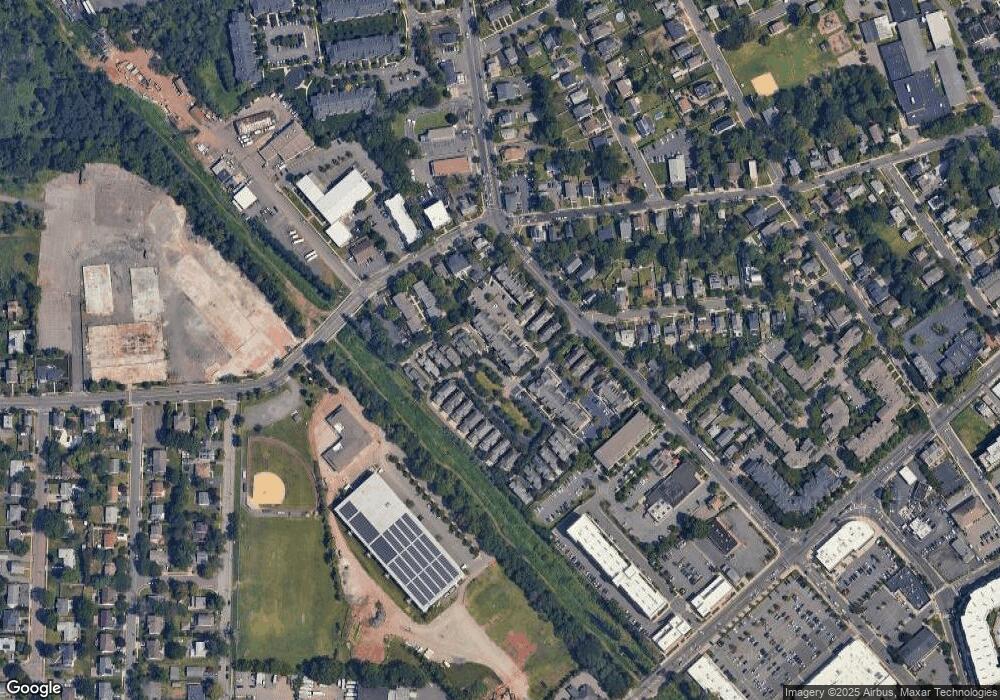 46 Central Square Park, Metuchen, NJ 08840 - photo 1